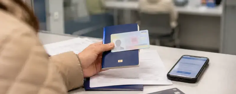 Украинские документы в Польше