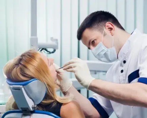 Стоматолог в Польше для украинцев бесплатно