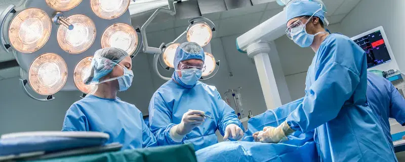 Слинговые операции TVT и TOT при недержании мочи