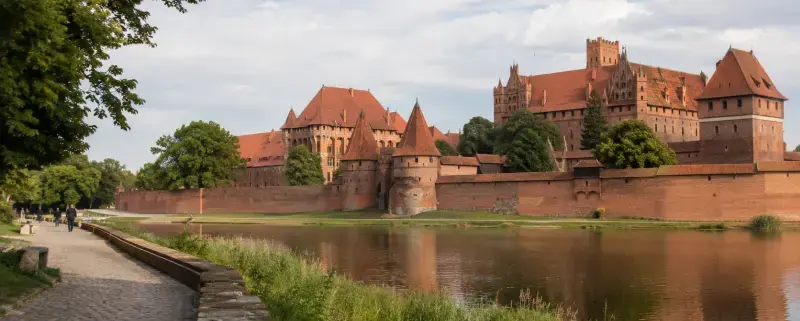 Замок Мариенбург (Мальборк)